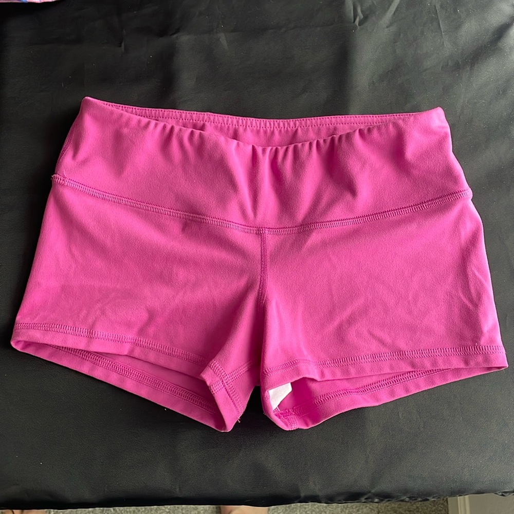 FLEO Original Short 2.5" - Mid Rise. Berry sorbet